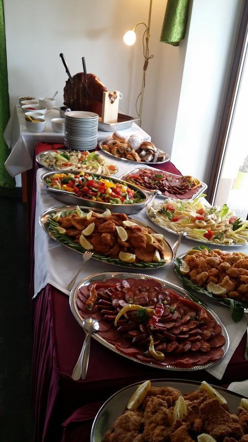 Hotel Golf Bitozeves Ngoại thất bức ảnh
