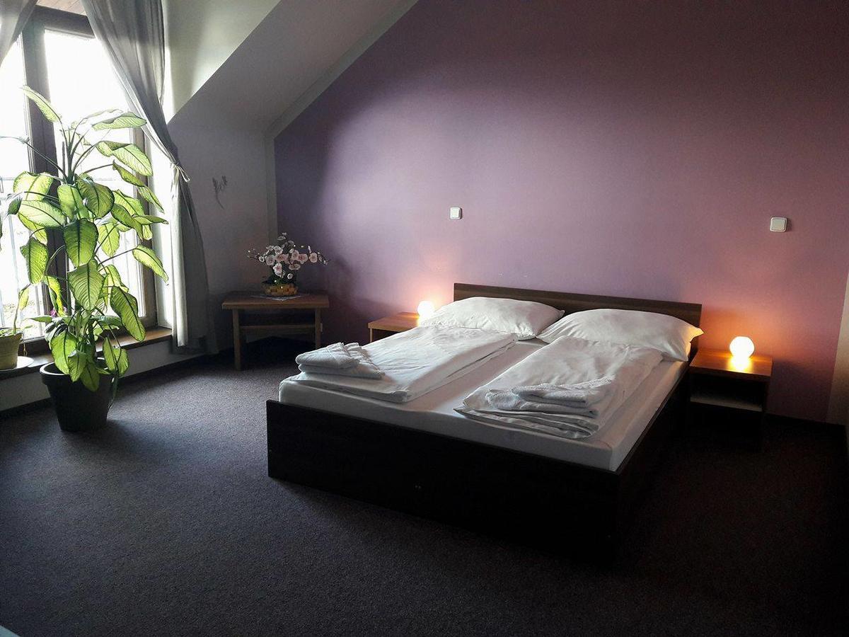 Hotel Golf Bitozeves Ngoại thất bức ảnh